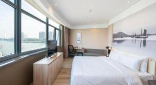 Atour Hotel Suzhou Industrial Park Yangcheng Lake Peninsula - 8