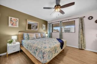 Best Deal and Epic Location 2bd 2BA Ocean View - 3