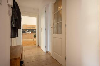 Spacious city flat with courtyard - 1