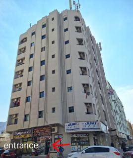 Cozy rooms inside Apartment near Ajman beach - 3