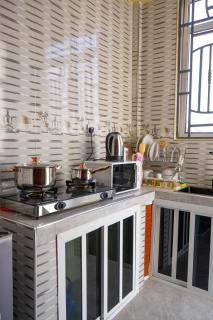 La Vida Royale Apartment - 3