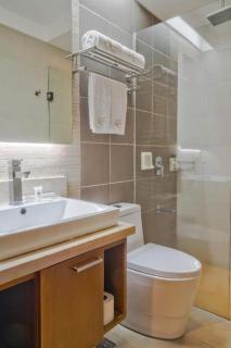 Mansion Garden Hotel - 7