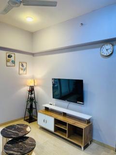 Mountain View High Rise Retreat in Pune - 5