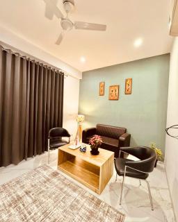 Roost Stay Hotel and Restaurant - 3