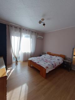 Zenith Apartment - 8