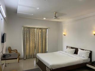 Hotel Utkarsh Manage by The Grand Haven Group - 3