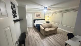 J & J Dream Villa Ltd - 4