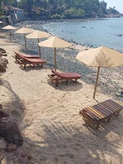 Colomb Beach Cottages - 8