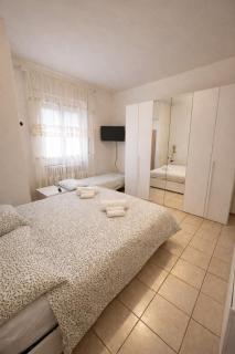 Elegant House by Mony - Free WI-FI - 8