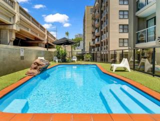 Riverside Executive Apartment - 5