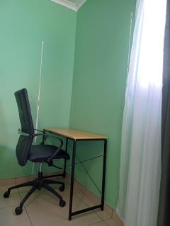 The Columbine Couples Suite - 8