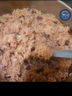 Island Bleu Hideaway & Tours - 6