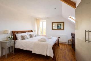 La Maison Rose - Stylish Riverside Gîte Near Dinan, Sleeps 6, Pet-friendly and River Views - 6