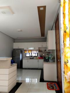 Cozy Peak Staycation - 8