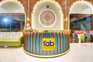 FabHotel Chhappan - 8