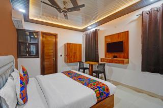 FabHotel Tuesday Suits 121 - 5