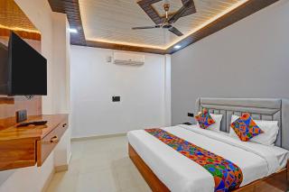 FabHotel Tuesday Suits 121 - 1