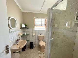 Garden Cottage at Rosenquartz - 4