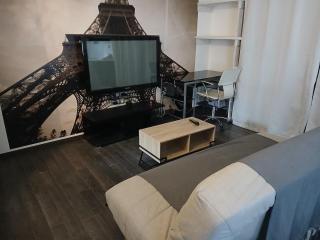 Appartement de 90 m2 climatisé avec terrasse - 9