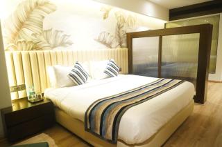 Hoxton Hotels & Resorts - 9