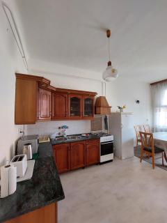 Bright, Spacious Classic Apartment in the City Center - 8