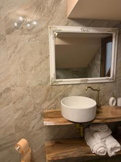 Crina-Elena Retreat - 1