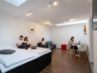 Pixel Guesthouse - 3