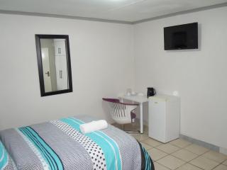 Daeka Guesthouse - 8