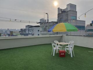 SisuHouse 3F - 45 seconds from Waegwan Station - 3