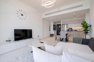 Sea and Palm View from 1BD apt in Beachfront - 6