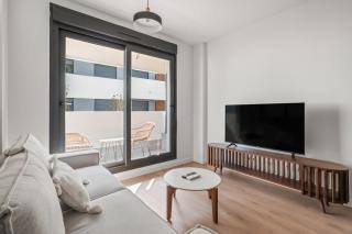 Nortalia Executive Suite Parking & Design - North Madrid - 8