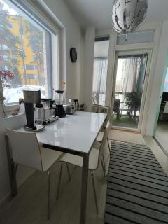 Cozy apartment next to the airport - 5