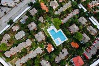 Cozy flat in residence with swimming pool-Beahost - 7