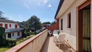 Cozy flat in residence with swimming pool-Beahost - 5