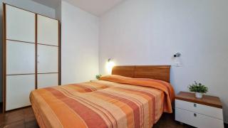 Cozy flat in residence with swimming pool-Beahost - 3