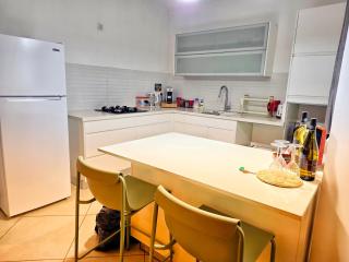 מיני פנטהאוס נווה גן Mini Penthouse by Lake Neve Gan - 6