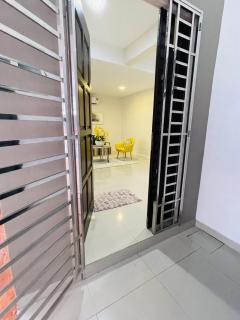 The Grand Crystal Retreat 4-Bedroom Luxury Villa - 2