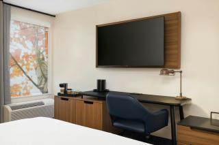 Fairfield by Marriott Inn & Suites Clinton - 2