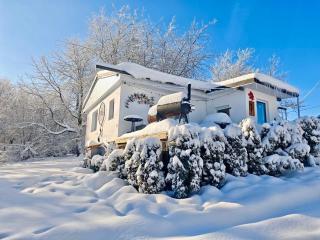 Cozy little Dreamcatcher jacuzzi incl - 0