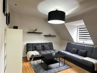 Duisburg FeelHome, Flughafen nah,2-Schlafzimmer, Badewanne, Zentral, WiFi, Top Floor - 9