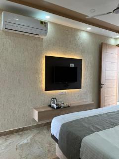 Shiva Shray Villa - 2