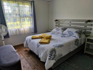 Elmscote Cottages - Cabin 2 - 7