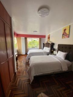 Plaza del Inka - Cuzco - 2