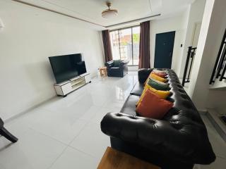 Luxury 3 Bedroom House in East Legon Hills - 6