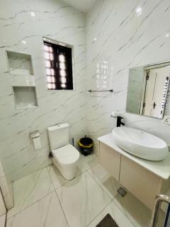 Luxury 3 Bedroom House in East Legon Hills - 2