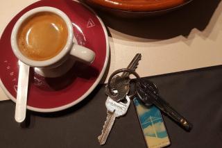 Private room ideal for students or stay - 4