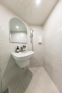 Staymode in Myeongdong - 9