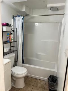 Comfortable residence in Everett - 5