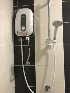 Netflix & Chill SOHO Retreat - 6