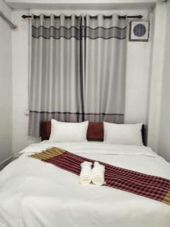 Khamfong Guesthouse - 2